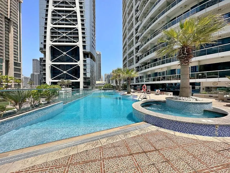 Stonetree - 1Br Apartment With Lake View Dubai